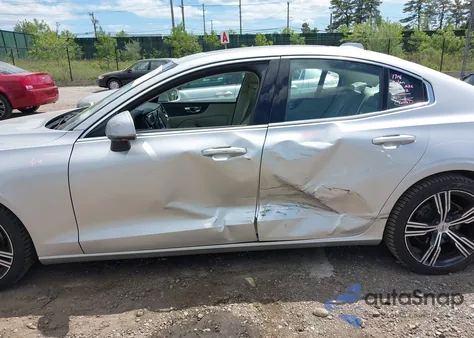 2022 Volvo S60 B5 Inscription из США, поврежденный, VIN 7JRL12FL5NG173925